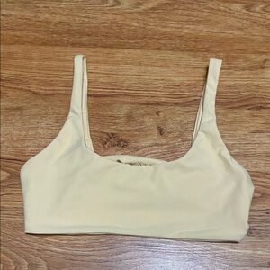 NWT Yellow Skatie Bikini Top Size Small